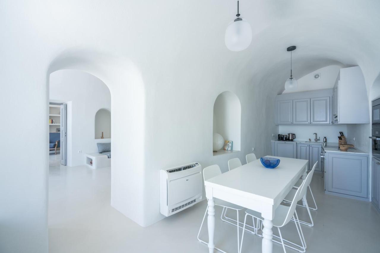 Inspire Santorini Luxury Villas Fira  Exteriör bild