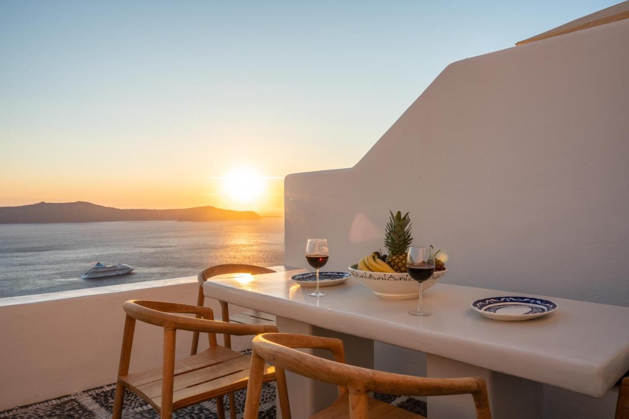 Inspire Santorini Luxury Villas Fira  Exteriör bild